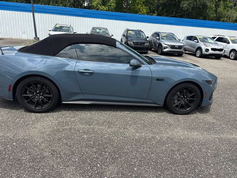 Used 2025 Ford Mustang GT Premium RWD image 8