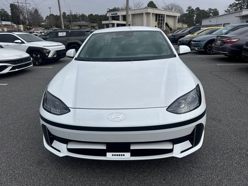 Certified 2023 Hyundai Ioniq 6 SEL w/ Cargo Package image 2