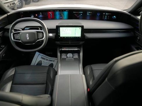 Used 2024 Lincoln Nautilus Reserve w/ Equipment Group 202A image 21