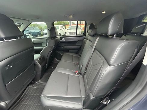 Used 2025 Hyundai Santa Fe SEL FWD image 14