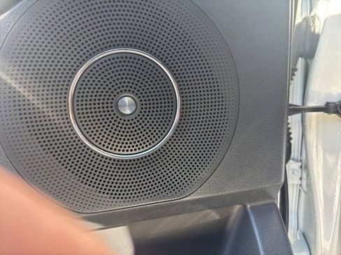 Used 2022 Ford Expedition Max Limited image 21