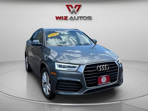 Used 2018 Audi Q3 2.0T Premium Plus w/ Premium Plus Package AWD/4WD image 5