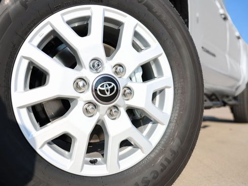 New 2026 Toyota Tacoma SR5 image 15