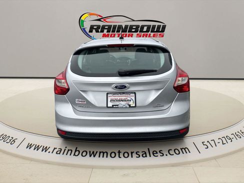 Used 2014 Ford Focus SE w/ Equipment Group 201A image 7