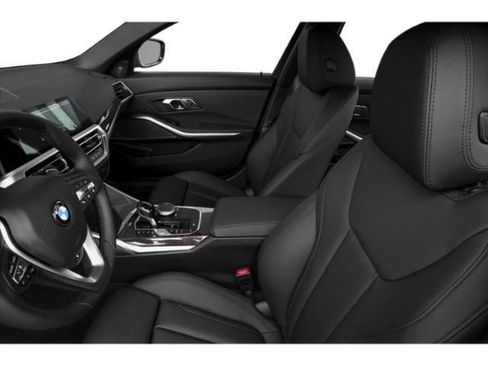 Used 2019 BMW 330i xDrive Sedan w/ M Sport Package image 9