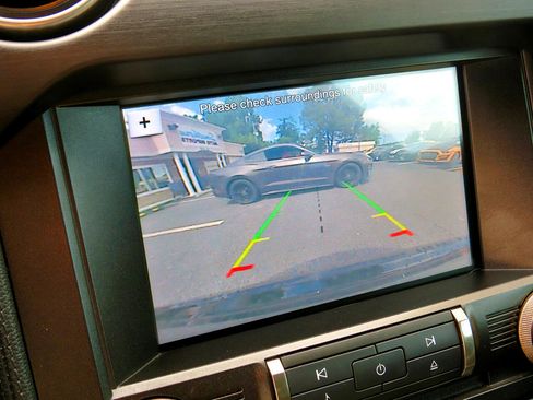 Used 2016 Ford Mustang Shelby GT350 w/ Technology Package image 26