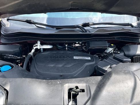 Used 2018 Honda Pilot Touring image 29