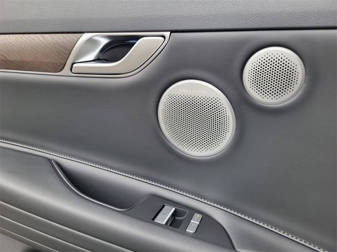 New 2026 Genesis G80 2.5T Advanced image 12