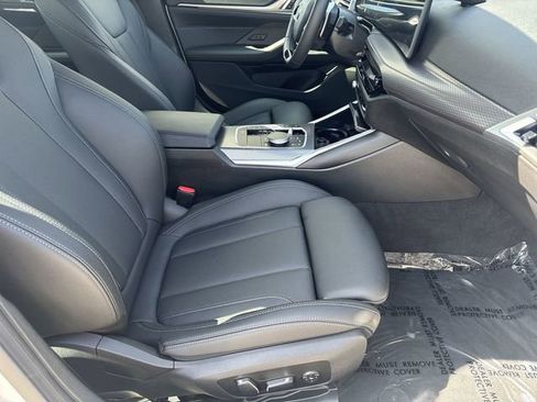 Used 2025 BMW 430i xDrive w/ Premium Package image 12
