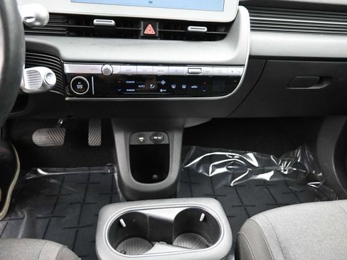 Used 2024 Hyundai Ioniq 5 SEL RWD image 12
