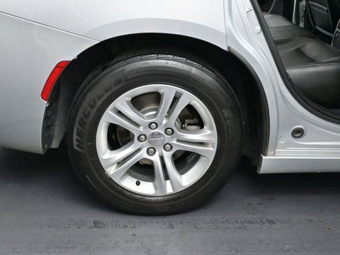 Used 2021 Dodge Charger SXT w/ Leather Interior Group image 37