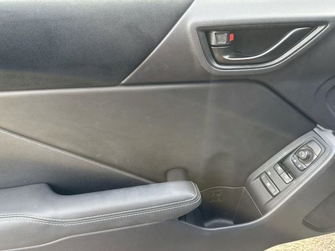 Used 2023 Toyota GR86 Premium image 12