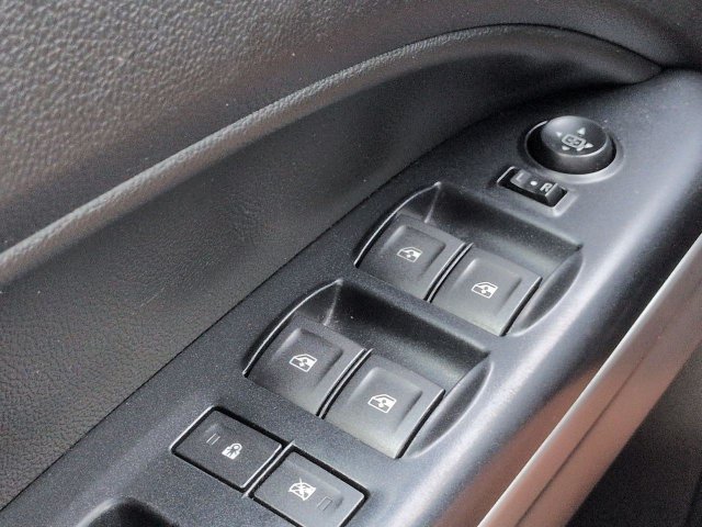 Used 2021 Chevrolet Colorado LT w/ Redline Special Edition RWD image 20