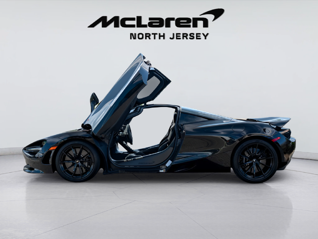 Used 2019 McLaren 720S RWD image 15
