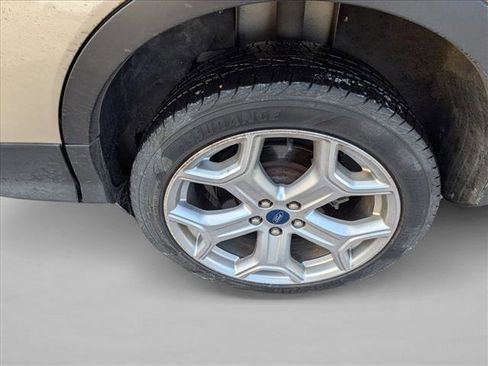 Used 2017 Ford Escape Titanium w/ Equipment Group 301A image 9