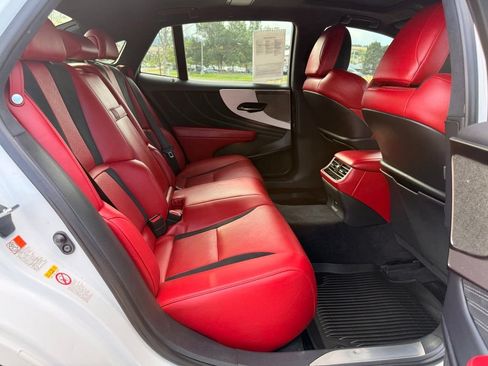 Used 2018 Lexus LS 500 F Sport w/ Accessory Package (Z2) AWD/4WD image 29