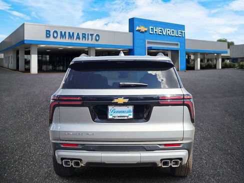 New 2027 Chevrolet Traverse LT w/ Sun and Wheel Package AWD/4WD image 4