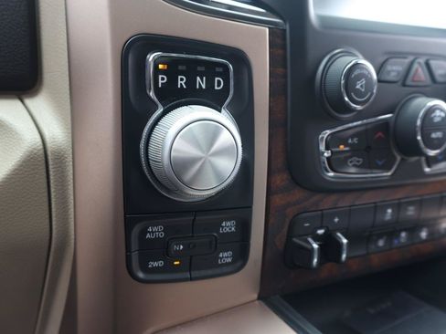 Used 2013 RAM 1500 Laramie Longhorn w/ Convenience Group AWD/4WD image 13
