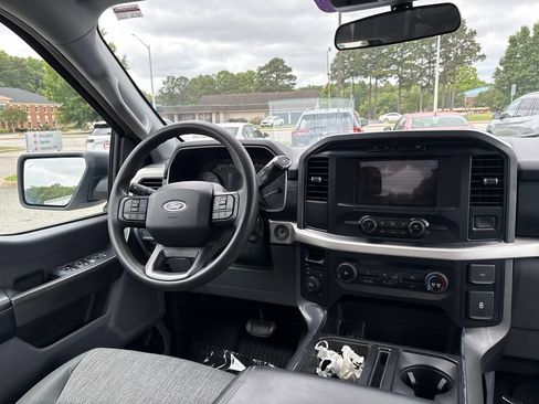 Used 2021 Ford F150 XLT AWD/4WD image 27