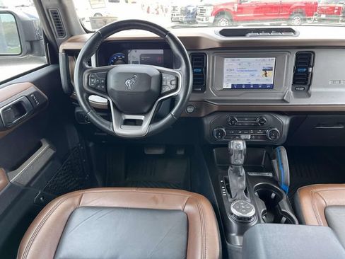 Used 2022 Ford Bronco Outer Banks AWD/4WD image 11