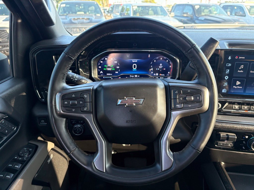 Used 2024 Chevrolet Silverado 2500 ZR2 w/ Technology Package AWD/4WD image 17
