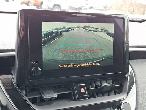 Certified 2025 Toyota Corolla Cross LE image 17