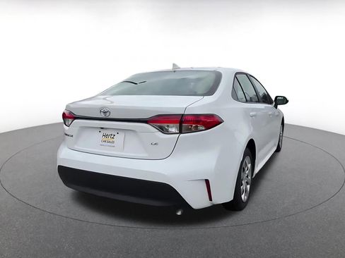 Used 2025 Toyota Corolla LE image 14