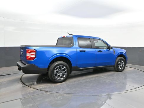 Used 2025 Ford Maverick XLT w/ Equipment Group 302A AWD/4WD image 15