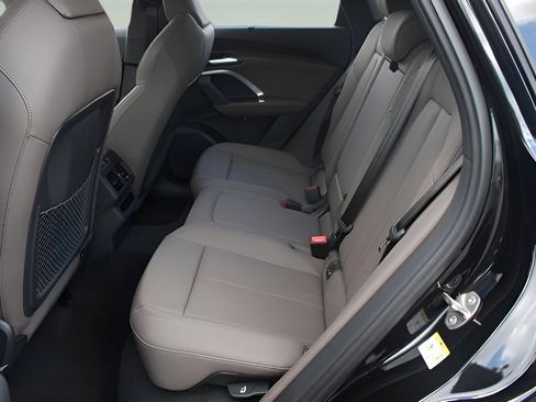 New 2025 Audi Q5 Premium Plus AWD/4WD image 12