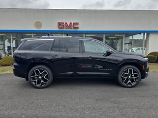 New 2026 Chevrolet Traverse High Country w/ LPO, Floor Liner Package AWD/4WD video 2