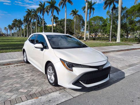 Used 2020 Toyota Corolla SE FWD image 1
