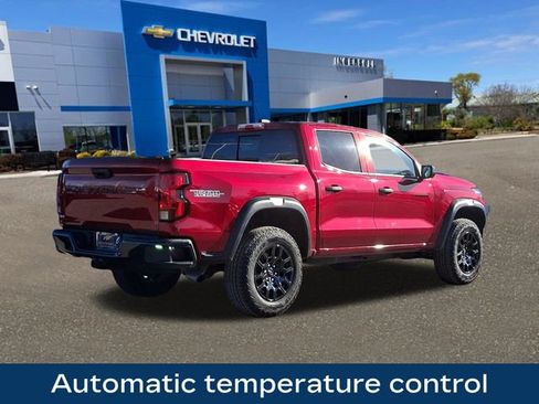 Used 2025 Chevrolet Colorado Trail Boss image 9