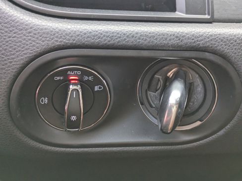 Used 2022 Porsche Macan GTS image 30