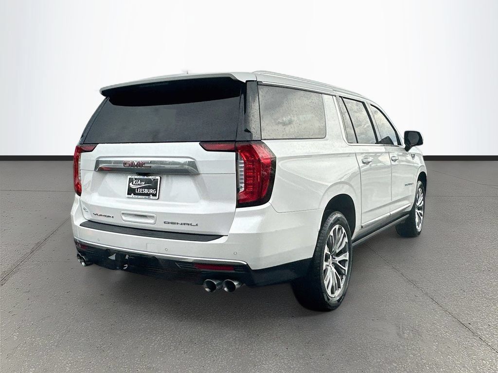 Used 2021 GMC Yukon XL Denali w/ Denali Premium Package RWD image 7