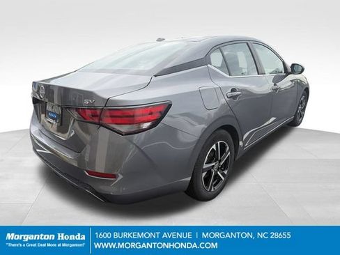 Used 2024 Nissan Sentra SV FWD image 8