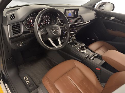 Used 2018 Audi Q5 2.0T Premium Plus w/ Premium Plus Package AWD/4WD image 4