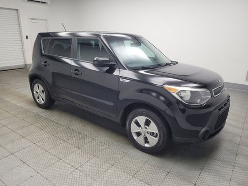 Used 2016 Kia Soul FWD image 11