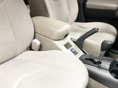 Used 2007 Toyota RAV4 2WD image 61