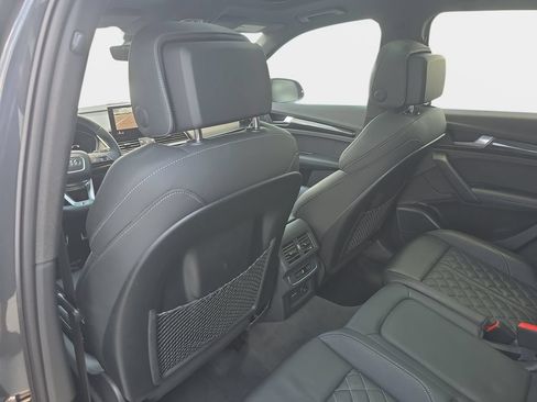 Used 2023 Audi SQ5 Premium Plus w/ Premium Plus Package AWD/4WD image 12