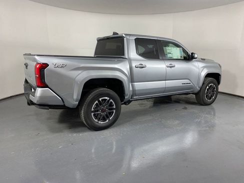 New 2025 Toyota Tacoma TRD Sport image 4