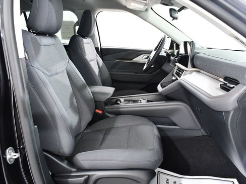 New 2026 Ford Explorer Active AWD/4WD image 10