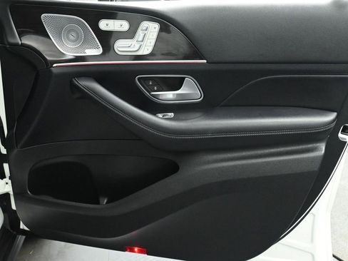 Used 2020 Mercedes-Benz GLS 450 4MATIC image 26