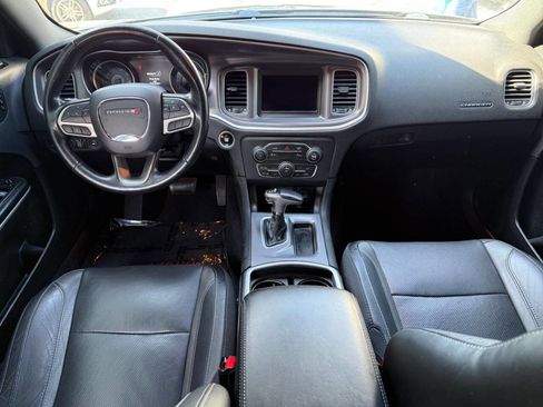Used 2020 Dodge Charger SXT w/ Leather Interior Group image 24