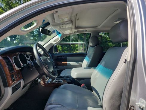 Used 2012 Toyota Sequoia SR5 w/ Premium Pkg RWD image 14
