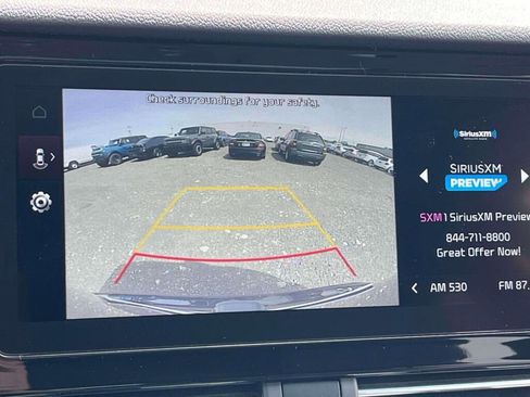 Used 2022 Kia Niro Touring Special Edition FWD image 24