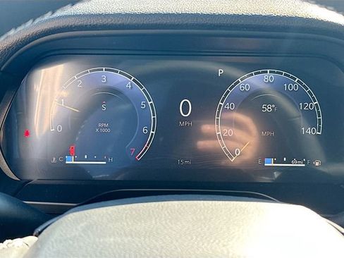 New 2025 Jeep Grand Cherokee Altitude image 13