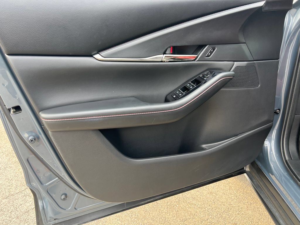 Used 2023 MAZDA CX-30 AWD 2.5 S w/ Preferred Package image 18