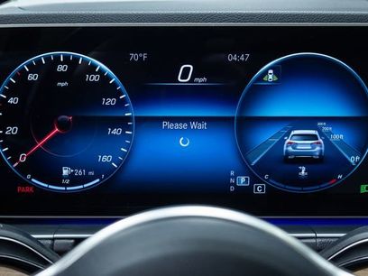 Used 2022 Mercedes-Benz GLE 350 4MATIC w/ Premium Package