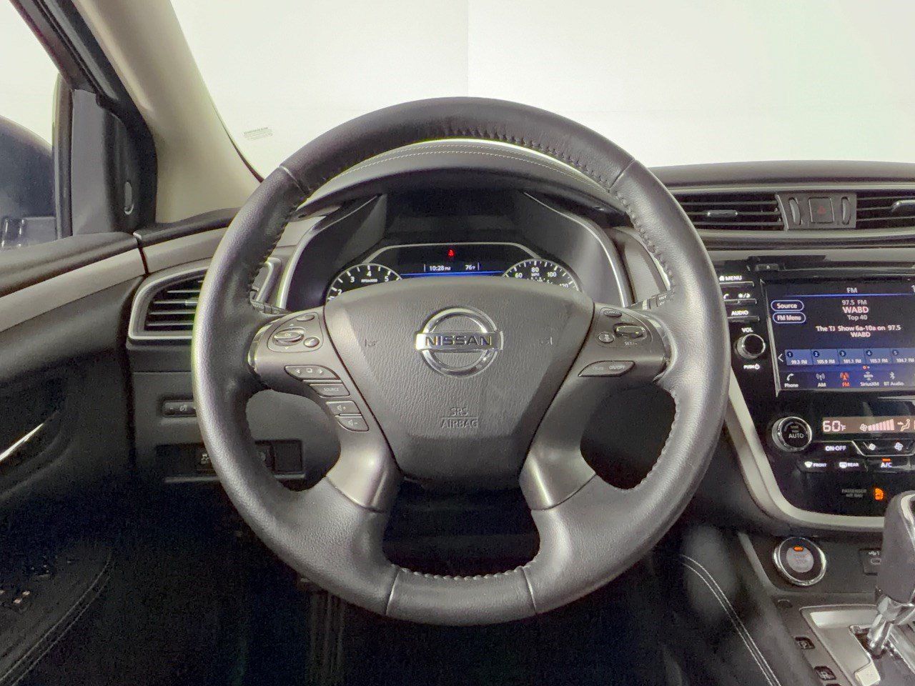 Used 2022 Nissan Murano SV w/ SV Midnight Edition Package FWD image 10