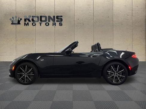 Certified 2025 MAZDA MX-5 Miata Grand Touring w/ Weather Package RWD image 5
